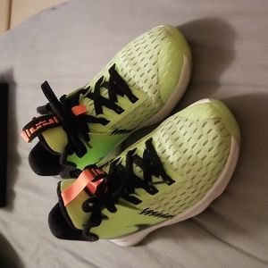 Nike Lebron Witness V